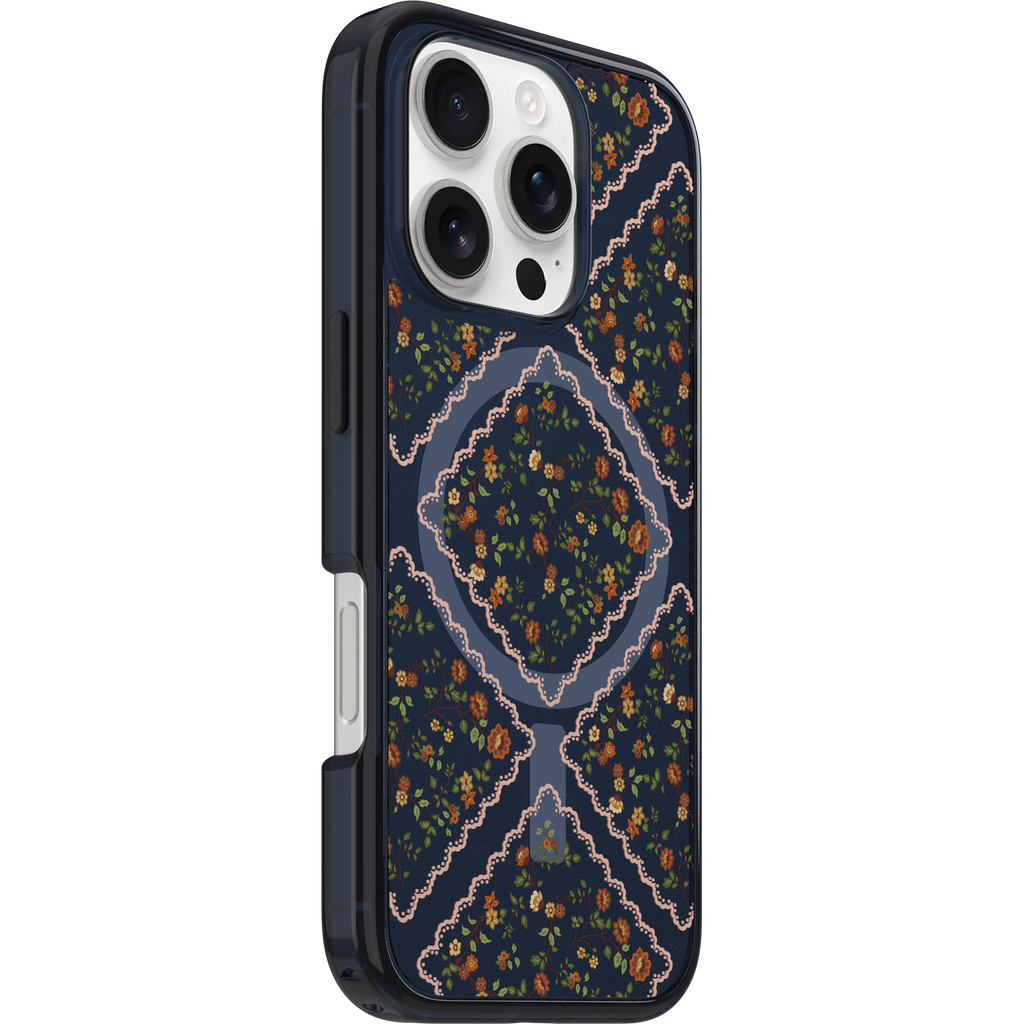 iPhone 16 Pro Symmetry Series Clear Case for MagSafe