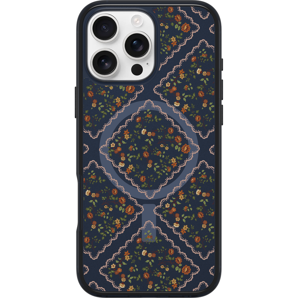 iPhone 16 Pro Max Symmetry Series Clear Case for MagSafe