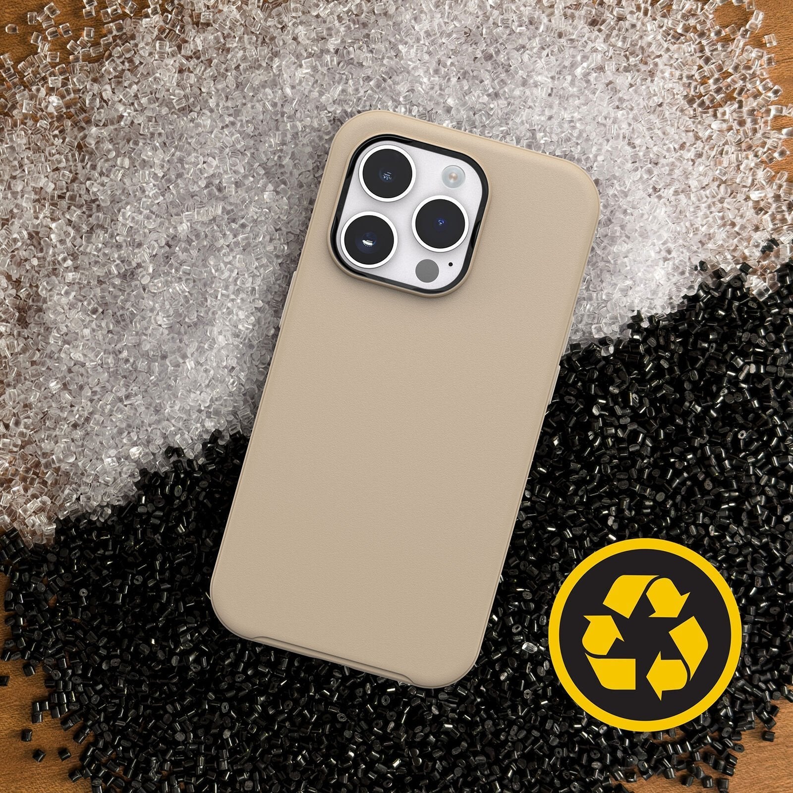 iPhone 14 Pro Symmetry Series Case