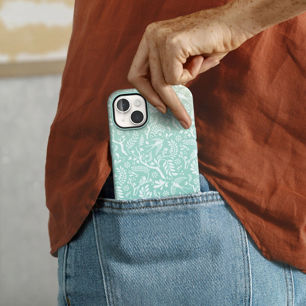 iPhone 14 Plus Symmetry Series for MagSafe Case