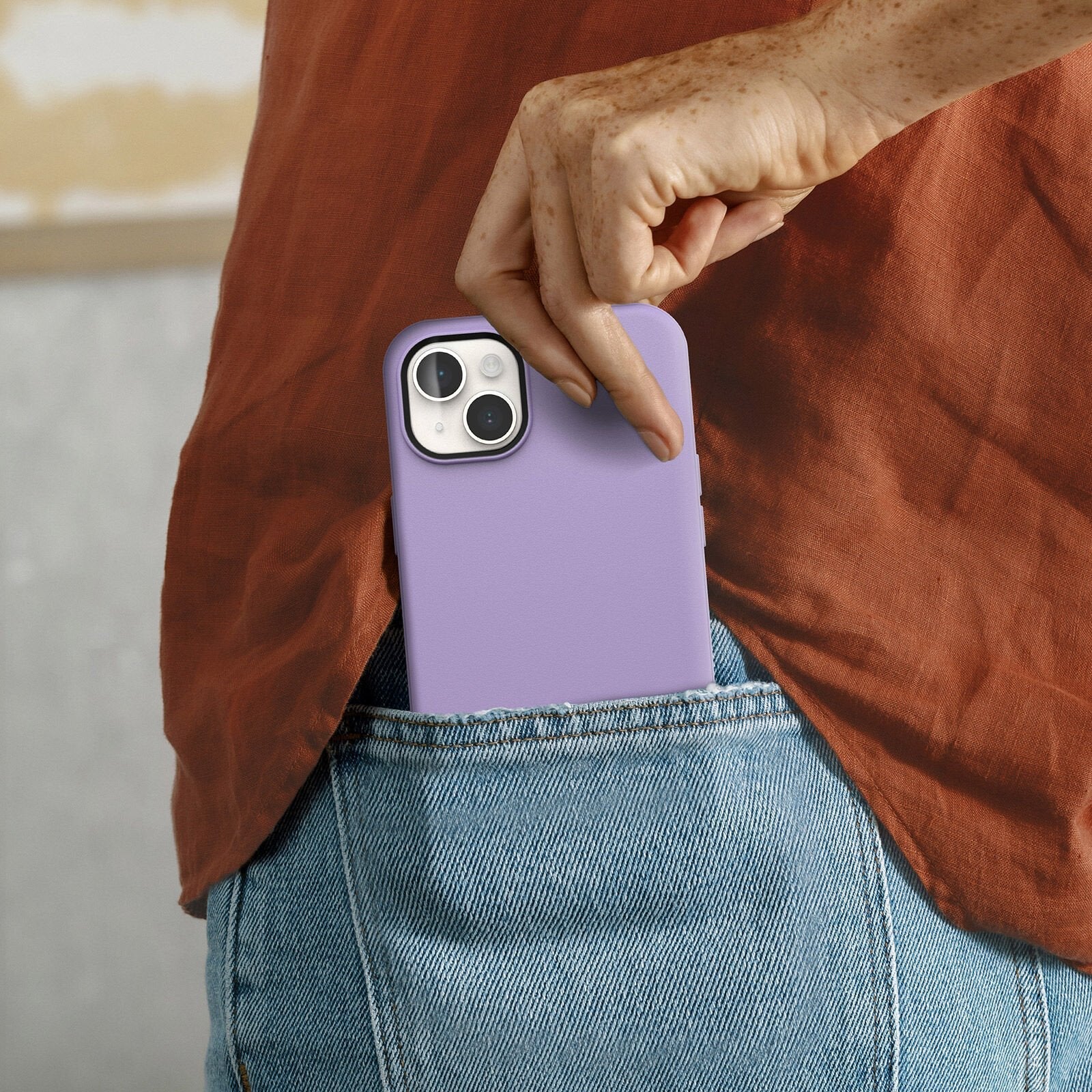 iPhone 14 Plus Symmetry Series for MagSafe Case