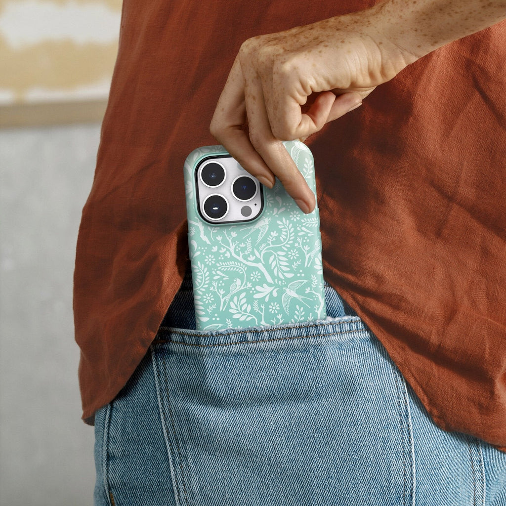 iPhone 14 Pro Symmetry Series for MagSafe Case